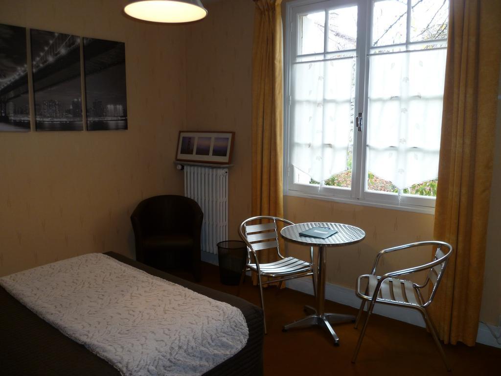Hotel La Residence Villeneuve-sur-Lot Pokoj fotografie